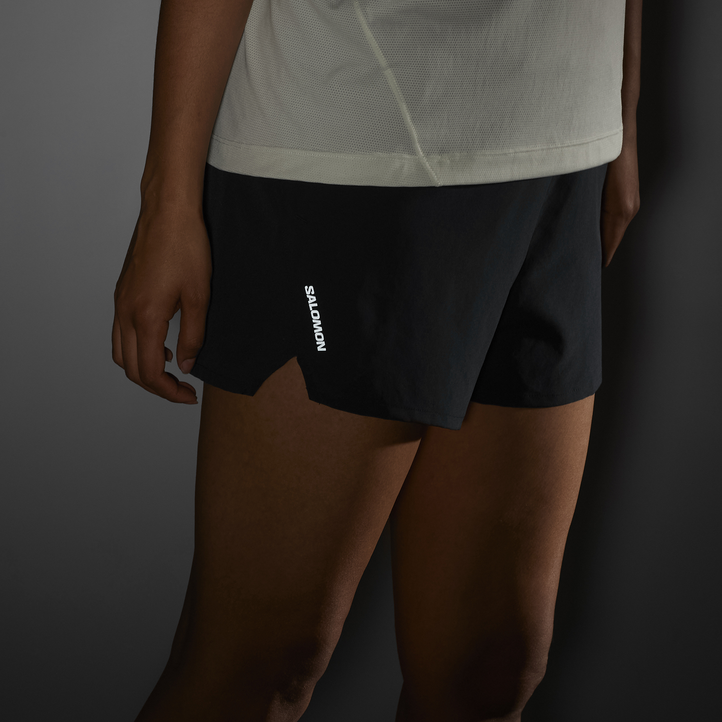 SHAKEout CORE 4" SHORTS WOMEN'S